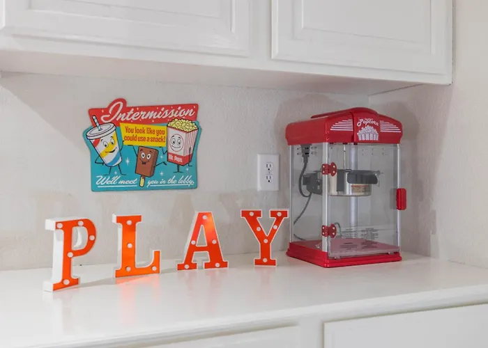 Willow Tree Gilbert